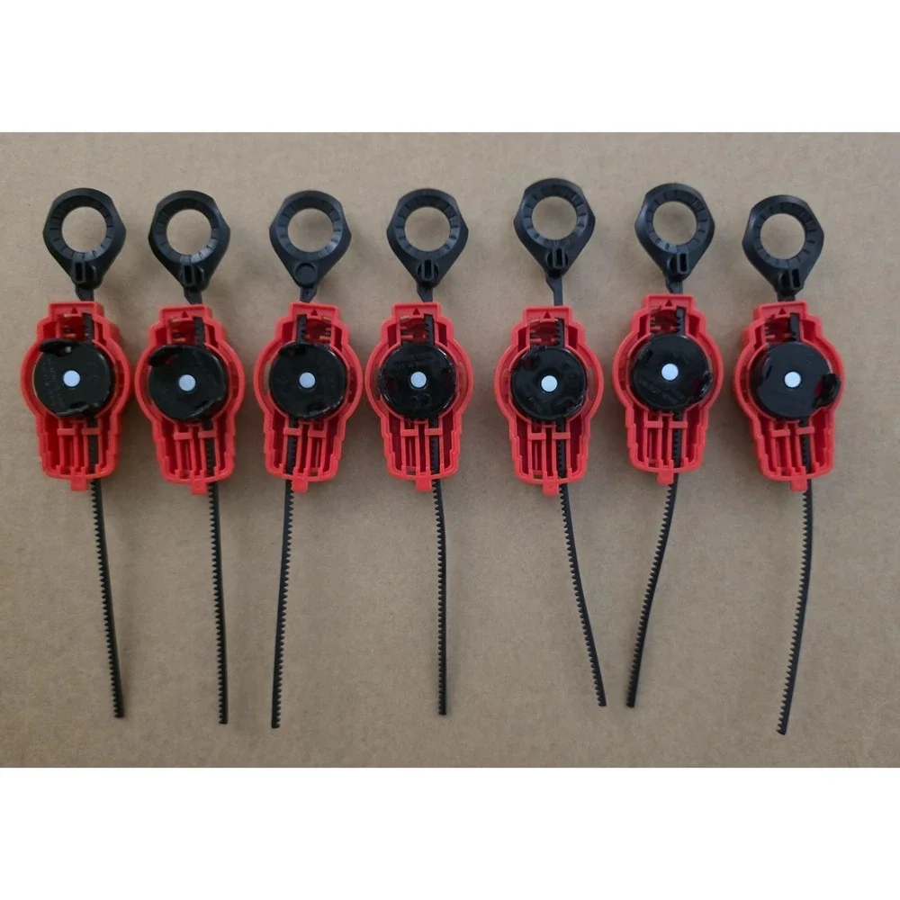 2017 Hasbro Beyblade Burst Turbo Battle League Launchers With Ripcords Lot Of 14